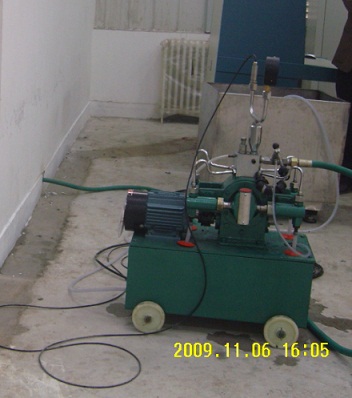流量自动变换4D-SY电动试压泵